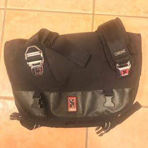 Chrome Citizen Messenger Bag